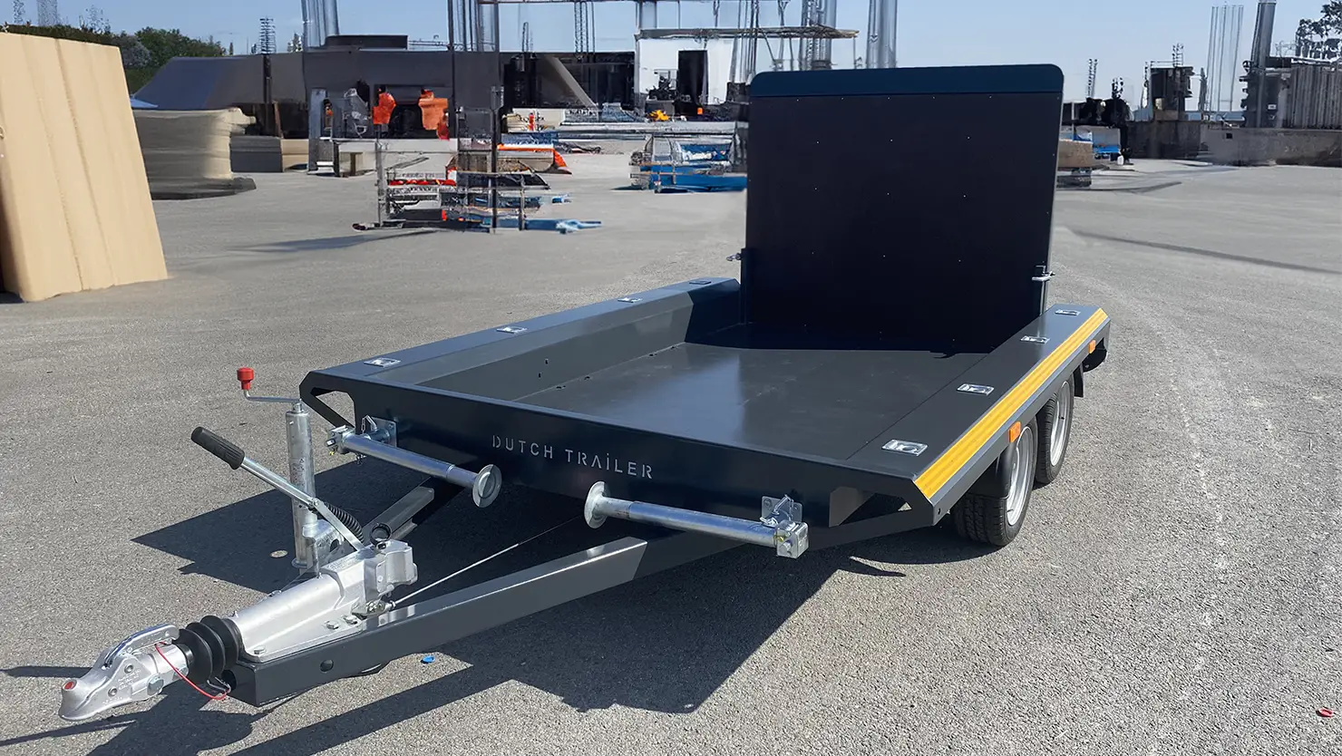 İş Makinası Taşıma Treyleri